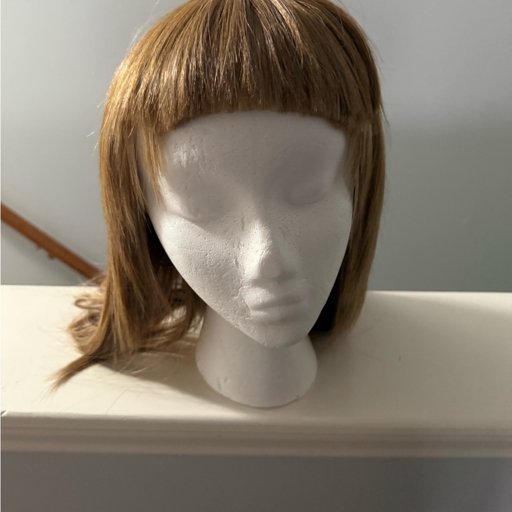 Stylish Blonde Wig for Women